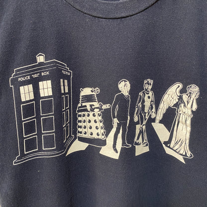 古着 used　BEATLESパロディ　半袖プリントTシャツ　ネイビー　紺　レトロデザイン　個性的　クルーネック　Lサイズ