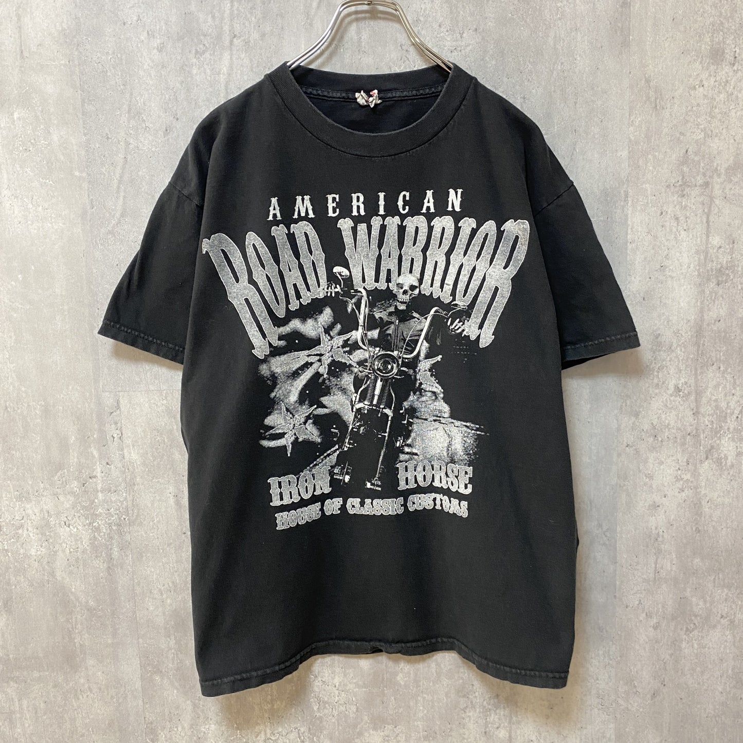 古着 used　半袖プリントTシャツ　アメリカンバイク　スカル　ドクロ柄　ROAD WARRIOR　黒　ブラック　レトロデザイン