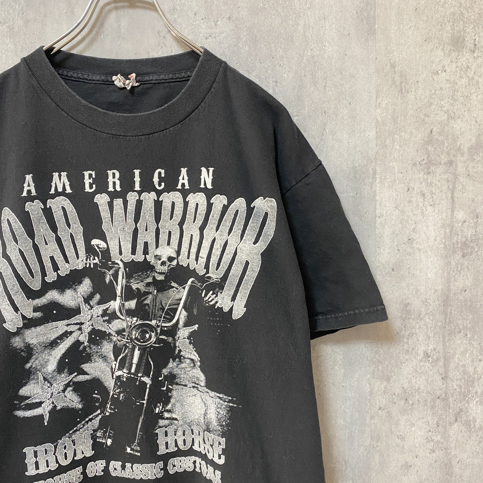 古着 used　半袖プリントTシャツ　アメリカンバイク　スカル　ドクロ柄　ROAD WARRIOR　黒　ブラック　レトロデザイン