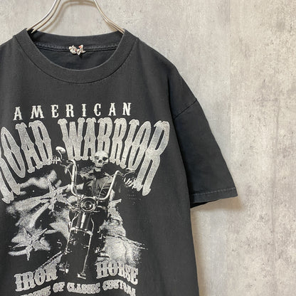 古着 used　半袖プリントTシャツ　アメリカンバイク　スカル　ドクロ柄　ROAD WARRIOR　黒　ブラック　レトロデザイン