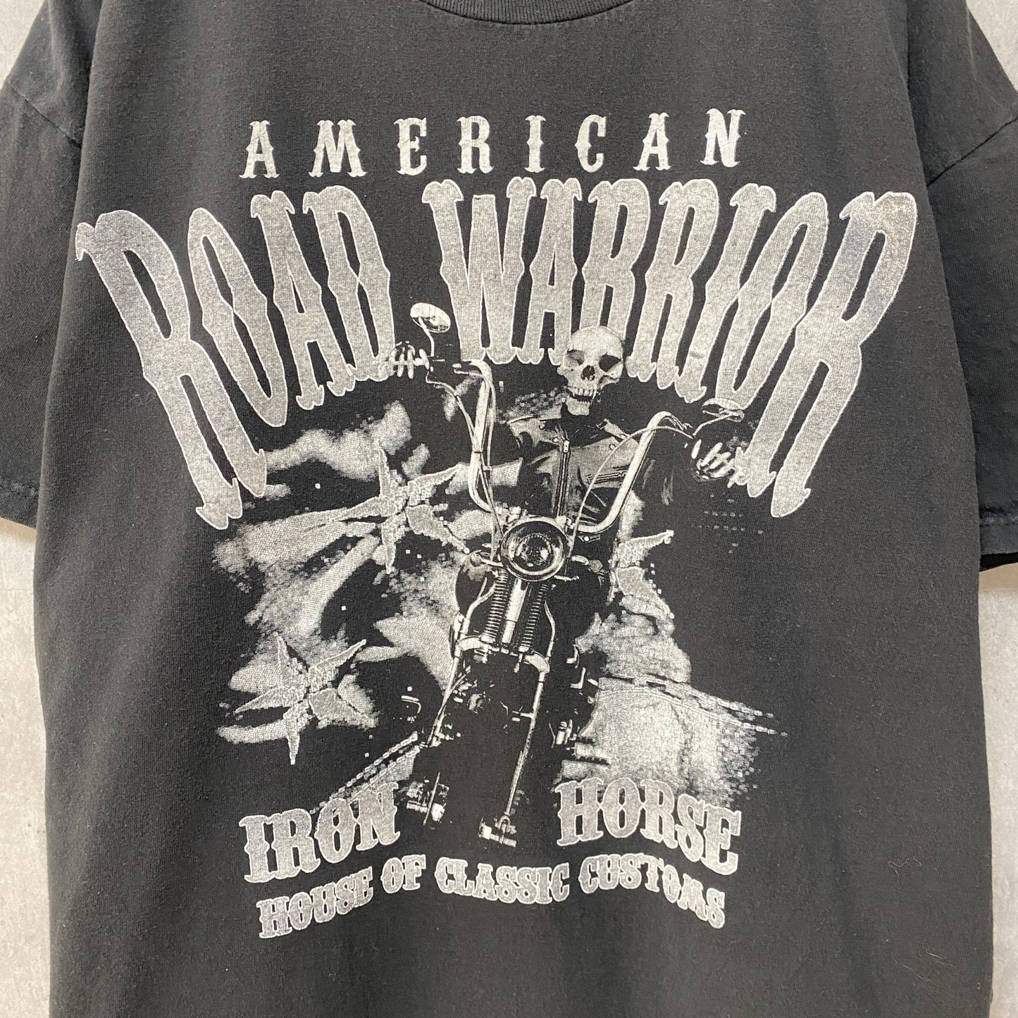 古着 used　半袖プリントTシャツ　アメリカンバイク　スカル　ドクロ柄　ROAD WARRIOR　黒　ブラック　レトロデザイン