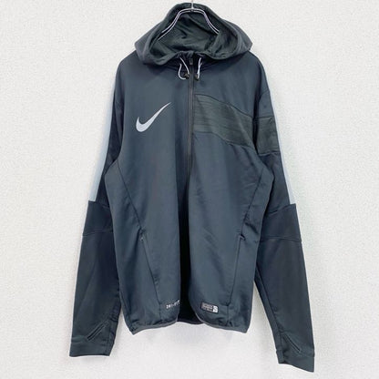 古着 used　NIKE　ナイキ　長袖フルジップパーカー　スポーツ　ジャージ　ワンポイント　DRI-FIT　Lサイズ