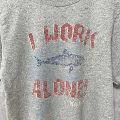 古着 used　NAUTICA　ノーティカ　半袖プリントTシャツ　サメ　鮫　グレー　レトロデザイン　クルーネック　Lサイズ