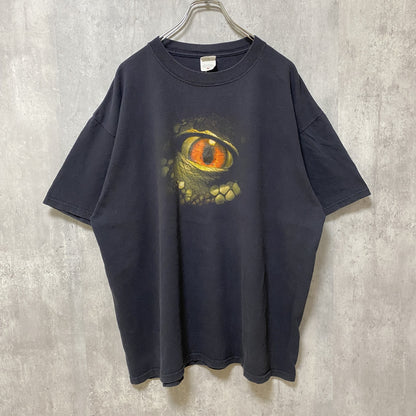 古着 used　半袖アニマル柄プリントTシャツ　恐竜　バックプリント　レトロデザイン　クルーネック　ビッグシルエット　XLサイズ