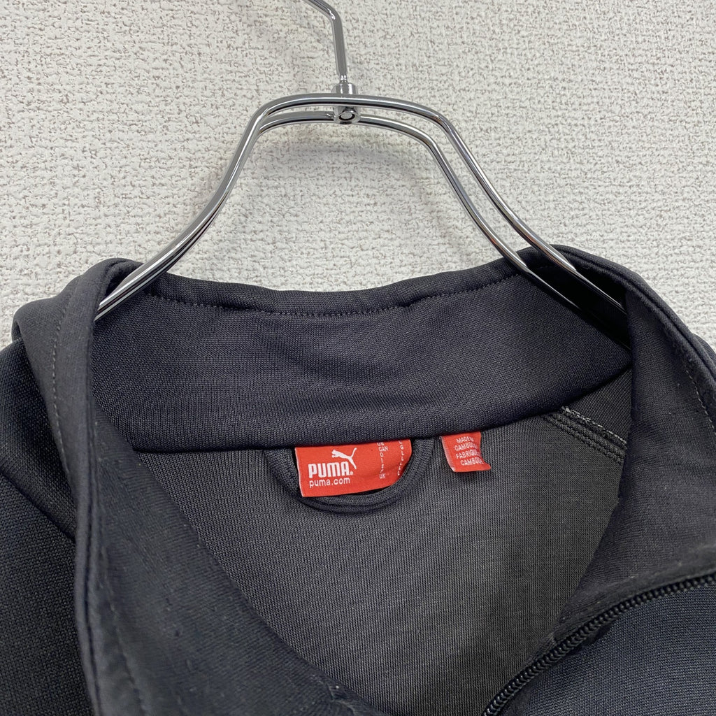 古着 used　PUMA　プーマ　長袖トラックジャケット　フルジップ　ジャージ　ワンポイントロゴ刺繍　黒　ブラック　Lサイズ