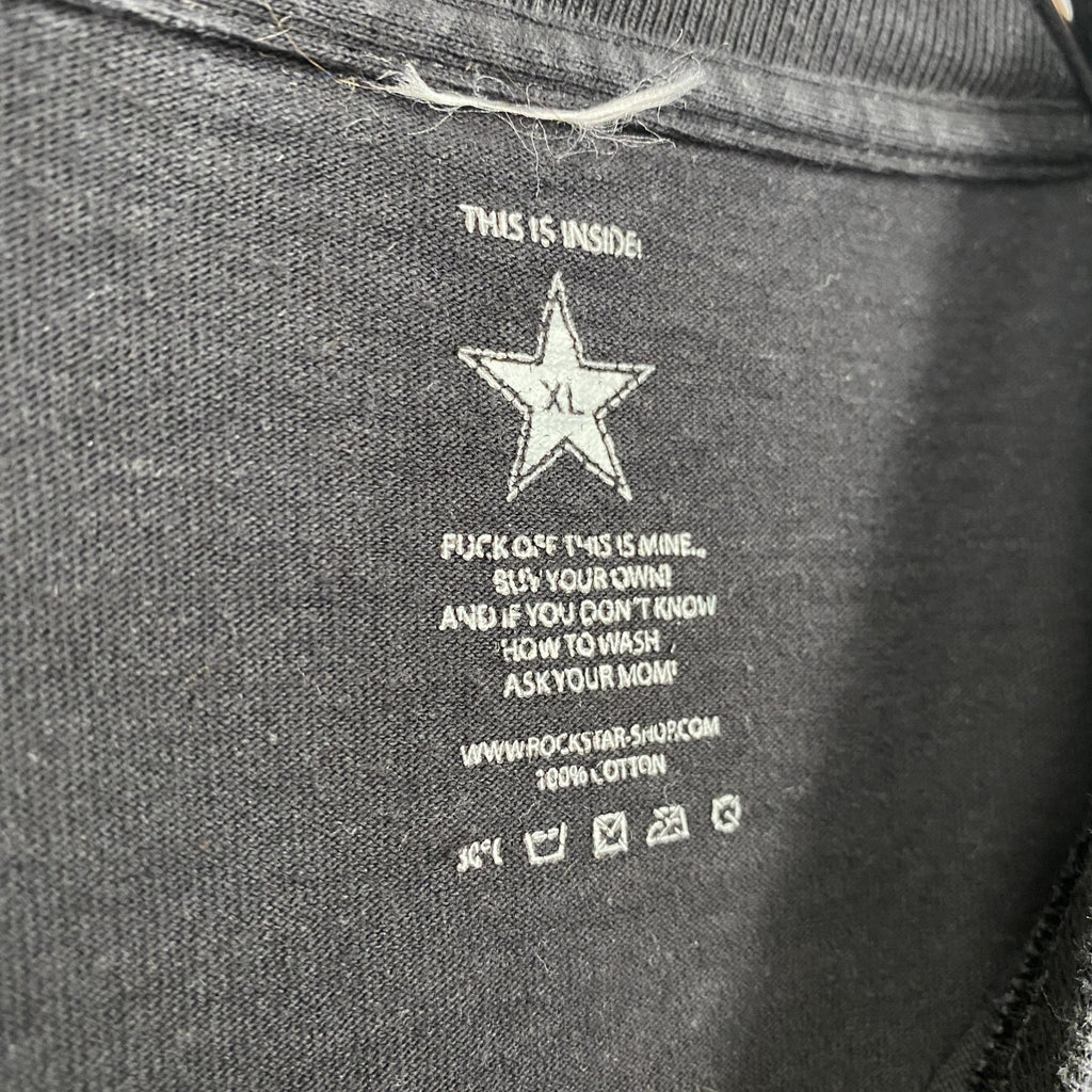 古着 used　THIS IS INSIDE　半袖両面プリントTシャツ　ROCKSTAR　星　エナジードリンク　黒　XLサイズ