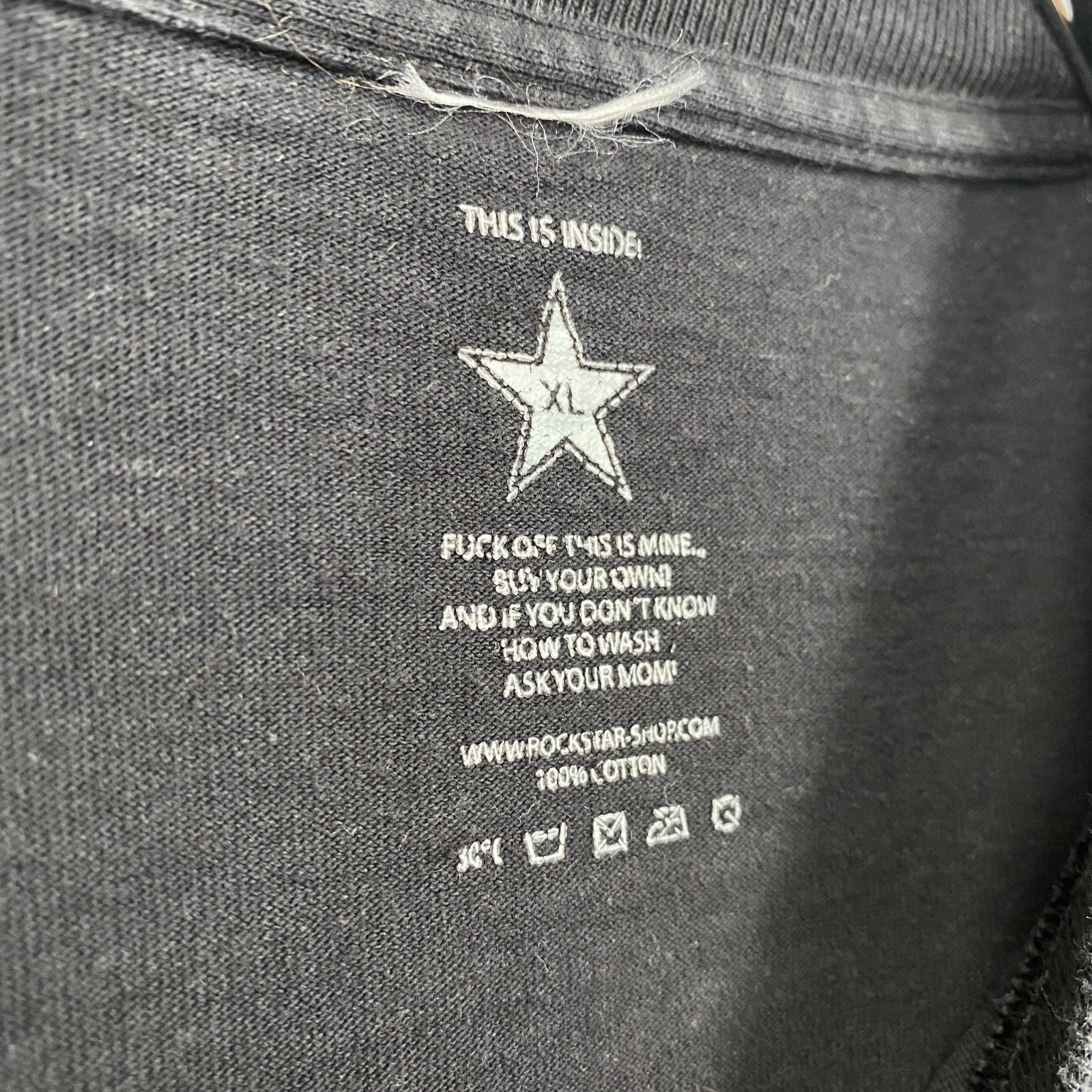 古着 used　THIS IS INSIDE　半袖両面プリントTシャツ　ROCKSTAR　星　エナジードリンク　黒　XLサイズ
