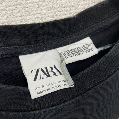 ZARA　ザラ　PEANUTS　SNOOPY　スヌーピー　半袖プリントキャラクターTシャツ　黒　ブラック　Sサイズ