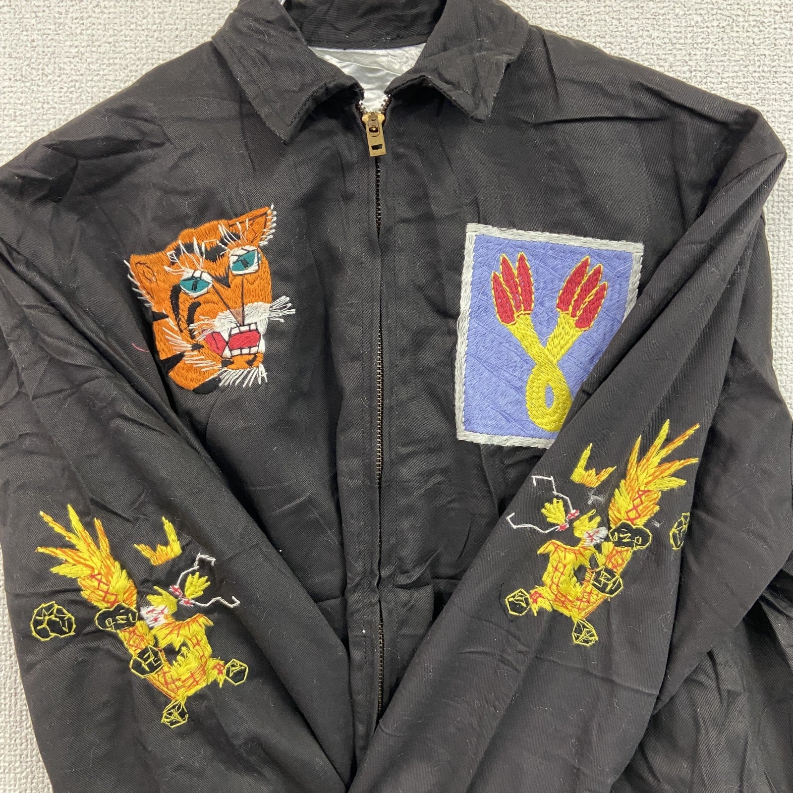 ベトジャン　ベトナムジャケット　スーベニアジャケット　ブルゾン　レプリカ　リメイク　刺繍　黒　ブラック