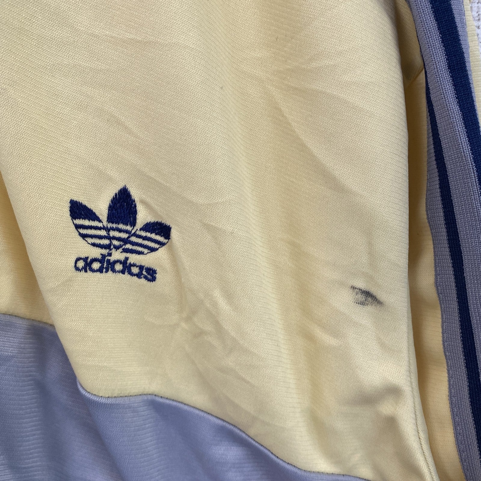 古着 used　70s　adidas　アディダス　長袖トラックジャケット　フルジップジャージ　黄色　ネイビー　グレー　186サイズ