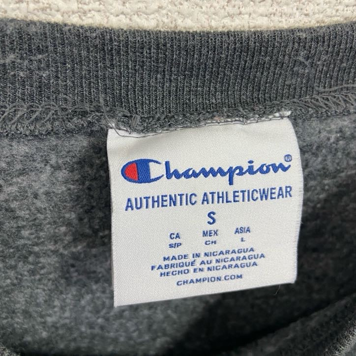 古着 used　champion　チャンピオン　スウェット/トレーナー　カレッジ　灰色　ダークグレー　Sサイズ