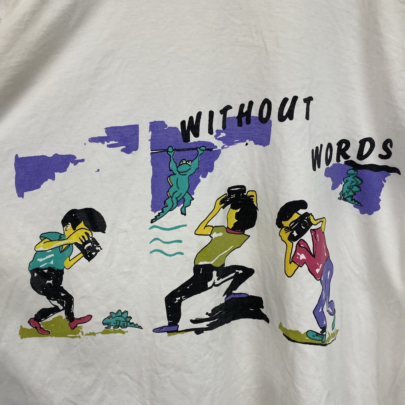 古着 used　Chillytime　半袖グラフィックプリントTシャツ　イラストデザイン　クルーネック　白　ホワイト　38サイズ