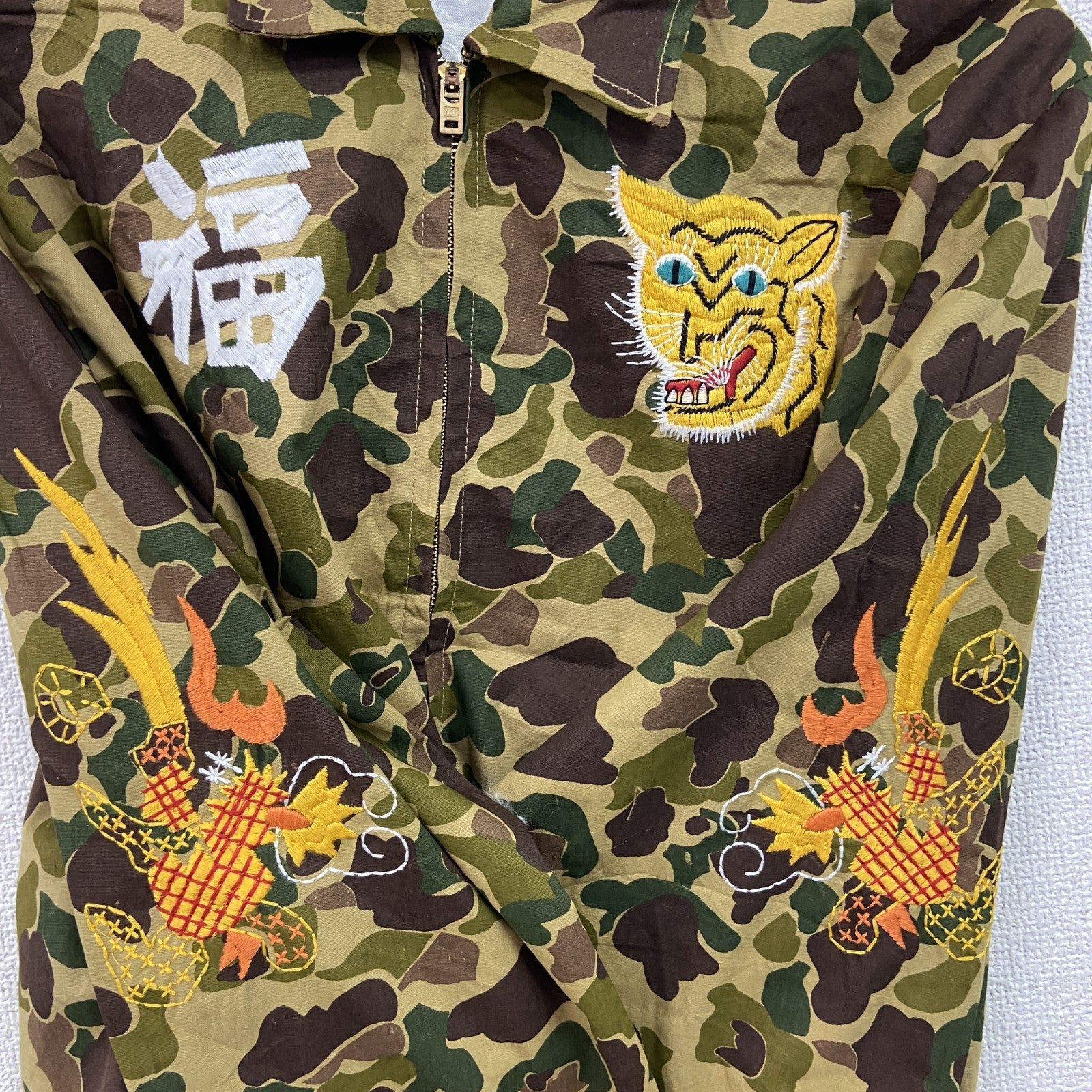 ベトジャン　ベトナムジャケット　スーベニアジャケット　ブルゾン　レプリカ　リメイク　刺繍　迷彩　カモフラージュ　XLサイズ