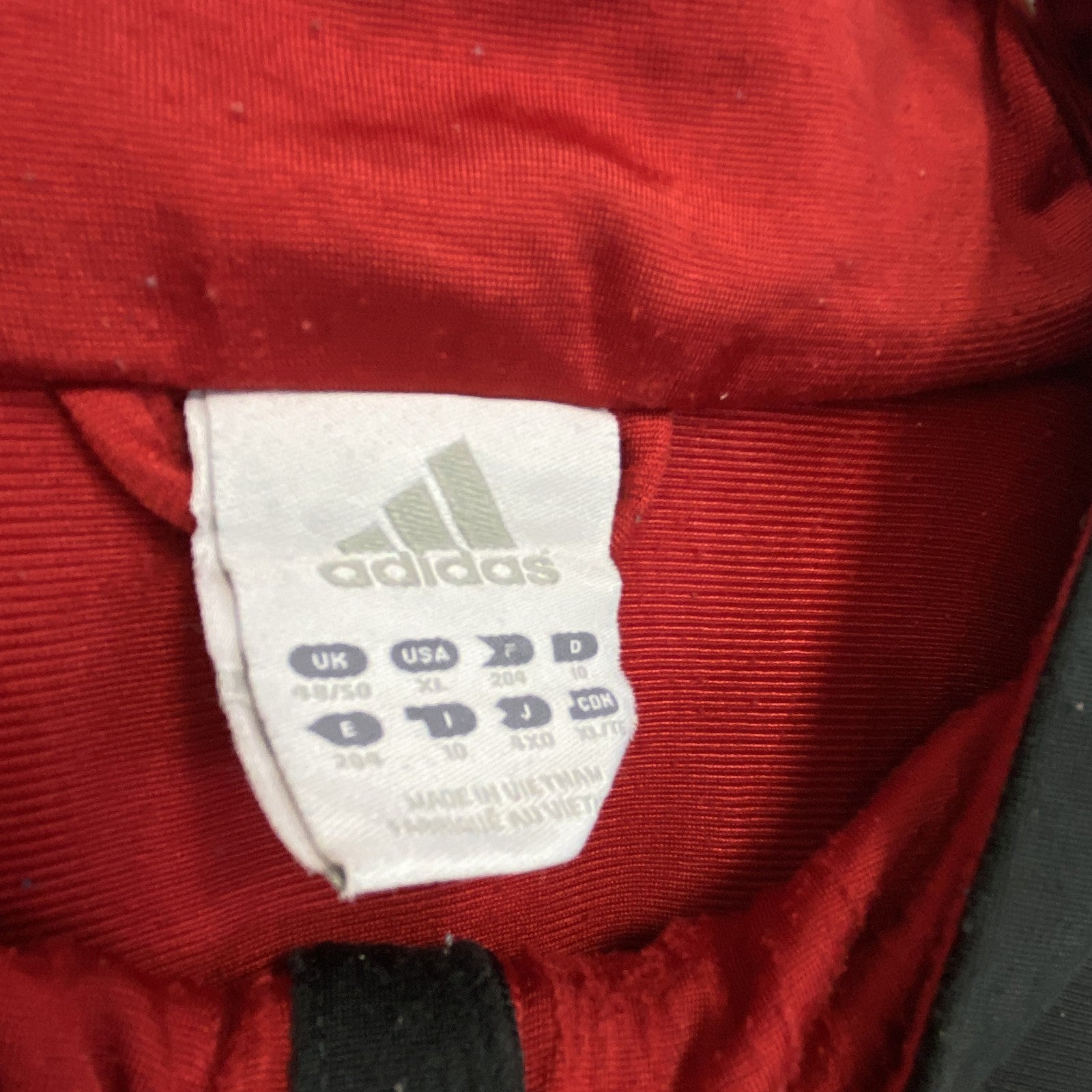古着 used　adidas　アディダス　長袖トラックジャケット　スリーストライプス　フルジップジャージ　赤　XLサイズ