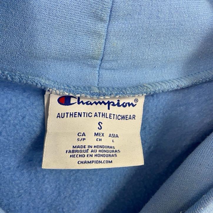 古着 used　champion　チャンピオン　スウェットパーカー/フーディー　水色　ライトブルー　Sサイズ