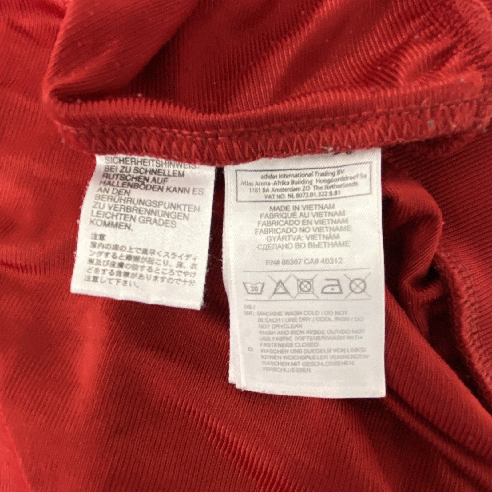 古着 used　adidas　アディダス　長袖トラックジャケット　スリーストライプス　フルジップジャージ　赤　XLサイズ