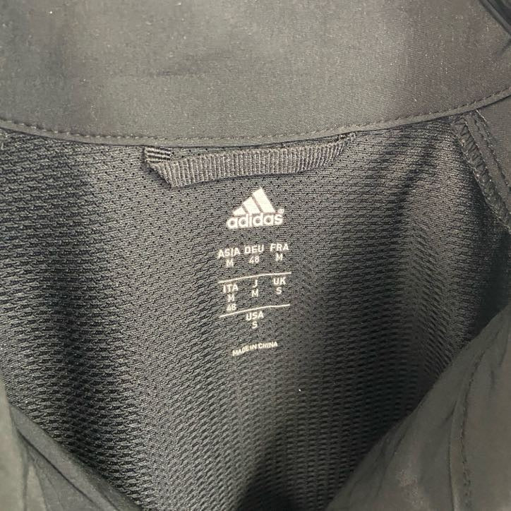 adidas　アディダス　プルオーバージャケット　ハーフジップ　黒　ブラック　Mサイズ