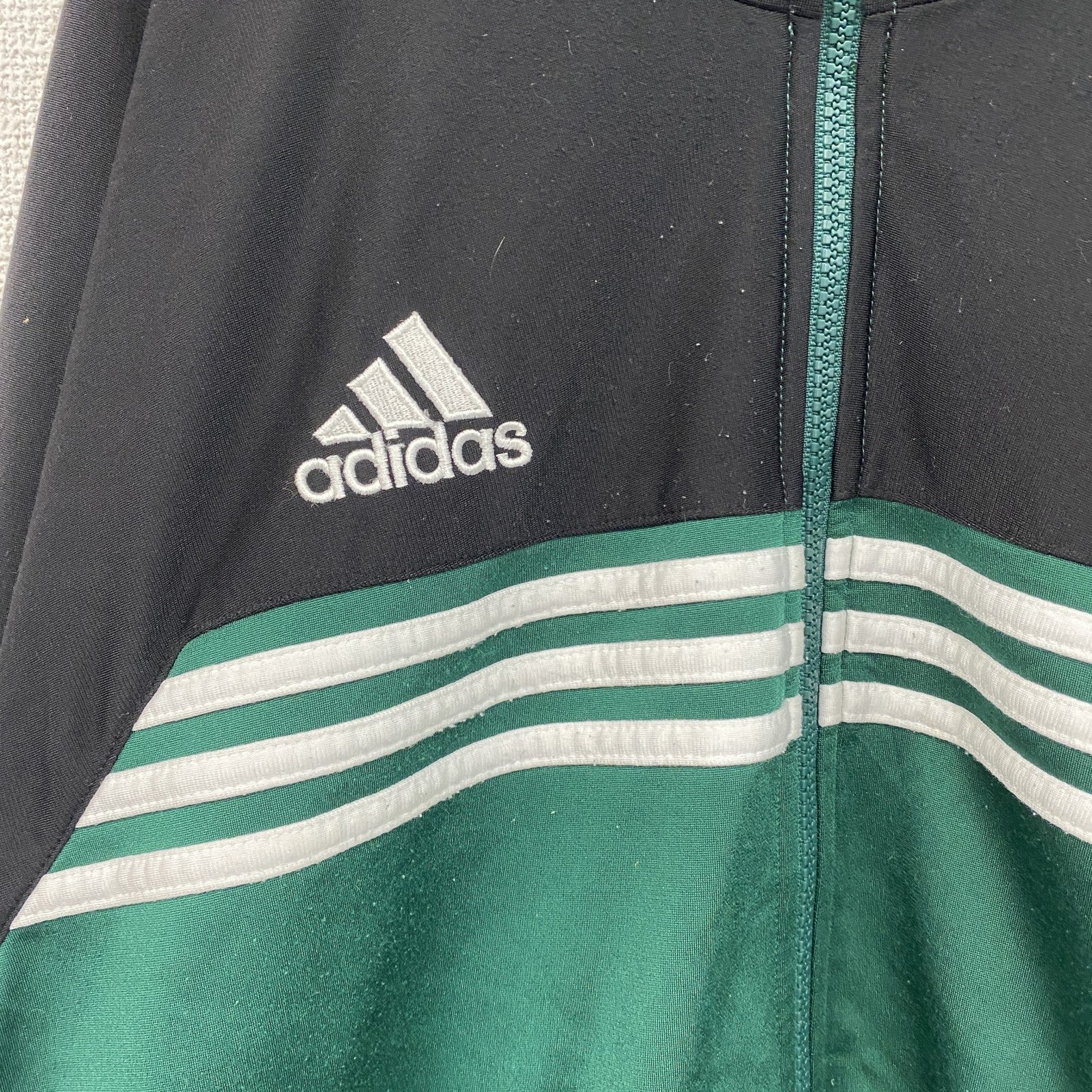 古着 used　90s　adidas　アディダス　長袖トラックジャケット　フルジップジャージ　ヴィンテージ　緑　XLサイズ