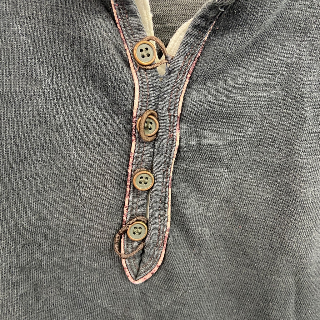 PLUS MORE BASIC　ヘンリーネック長袖Tシャツ/ロンT　黒　ブラック　LLサイズ