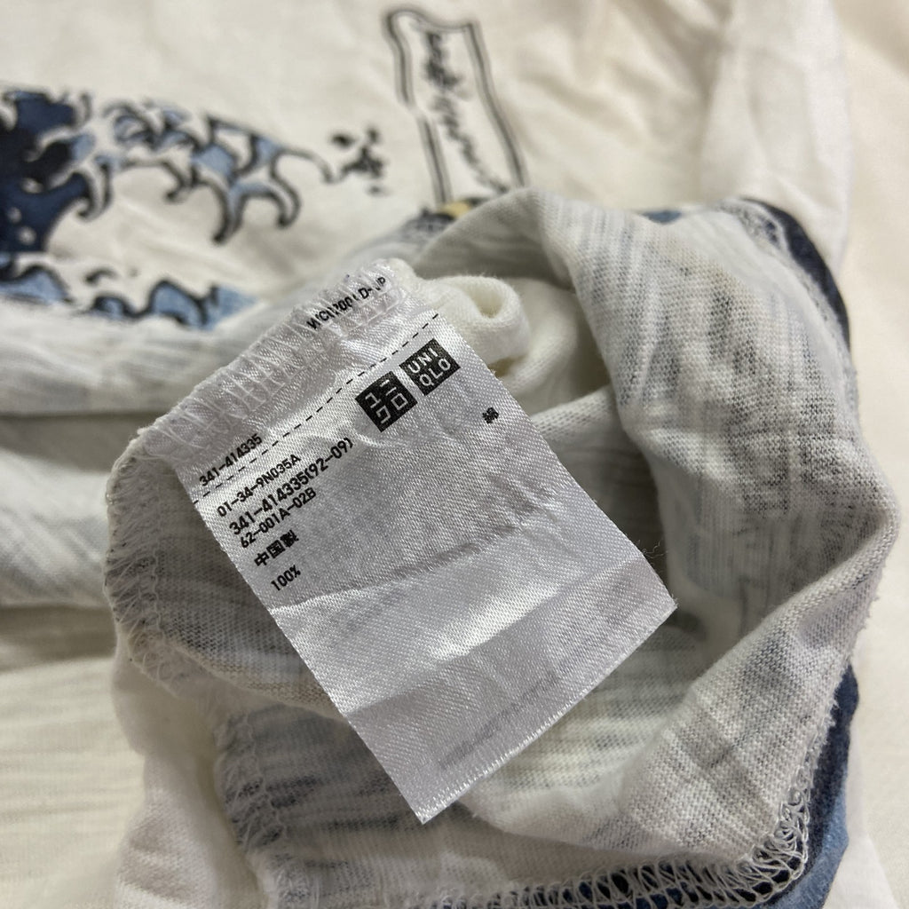 UNIQLO　ユニクロ　UT　半袖プリントTシャツ/北斎ブルーUT　グラフィックTシャツ　白　ホワイト　XLサイズ