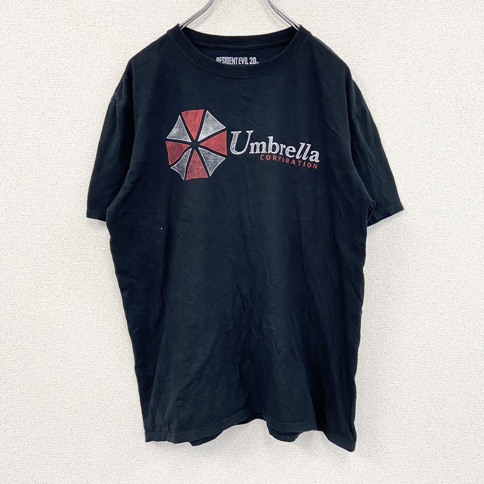 RESIDENT EVIL　バイオハザード　アンブレラ　アンブレラ社　半袖ムービーTシャツ　黒　ブラック　Lサイズ