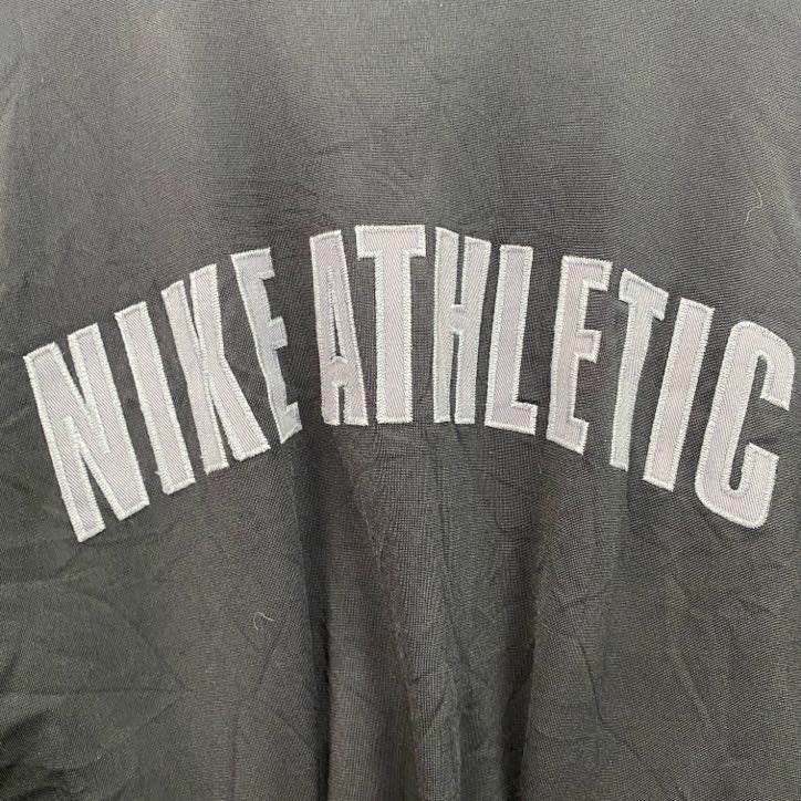古着 used　～00s　NIKE　ナイキ　長袖トラックジャケット　フルジップジャージ　ワンポイントロゴ　黒　ブラック　Sサイズ