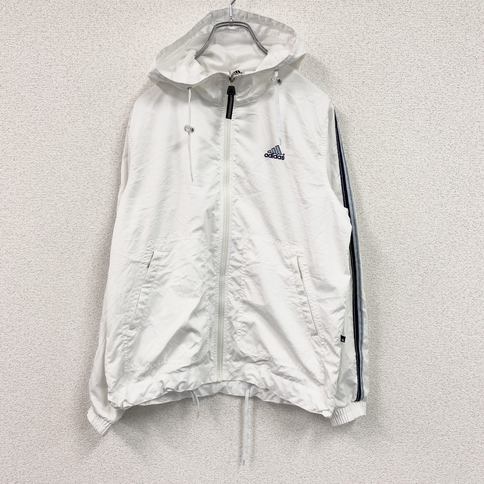 古着 used　adidas　アディダス　ナイロンジャケット　フルジップ　白　ホワイト　Lサイズ
