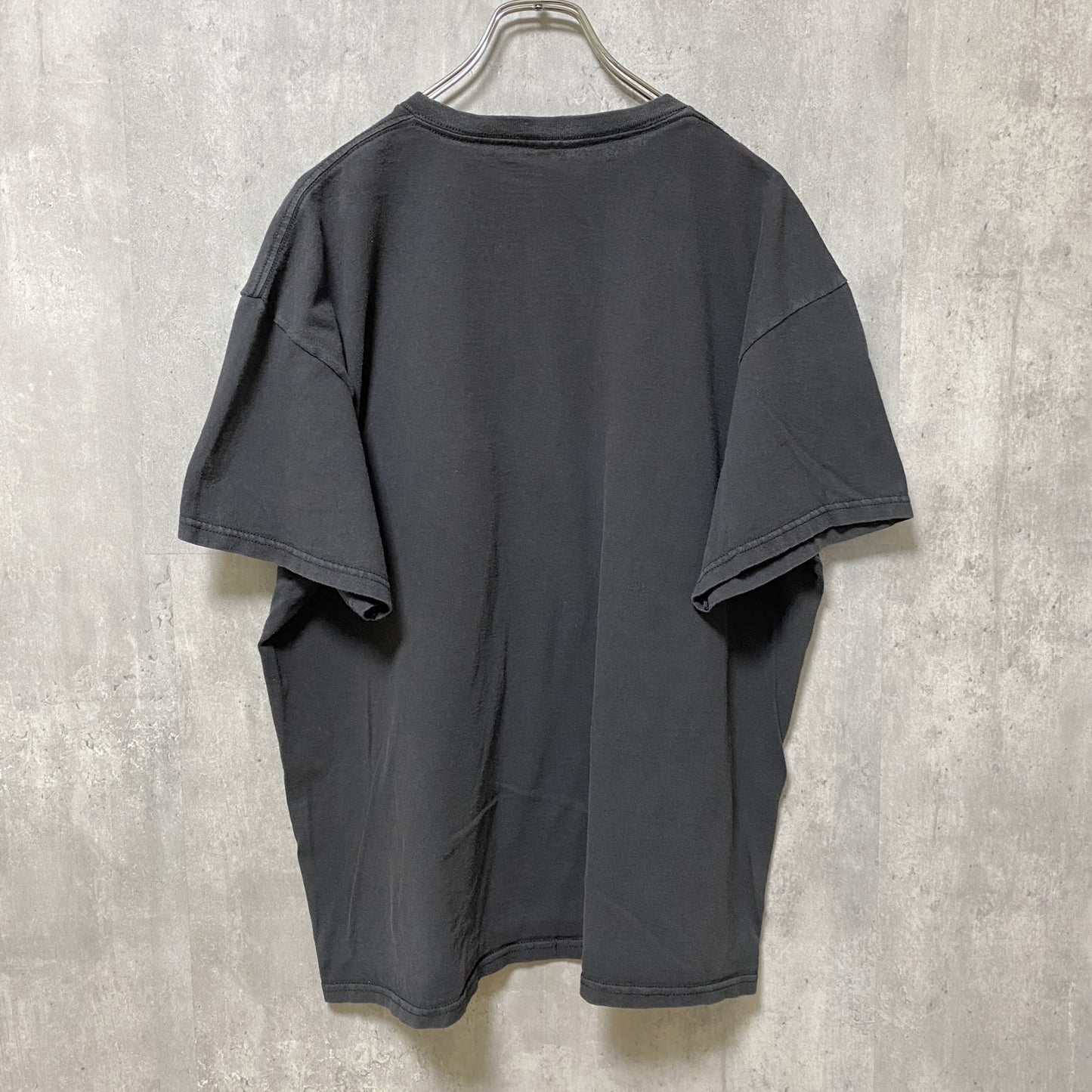 古着 used　半袖パロディープリントTシャツ　バドワイザー　黒　ブラック　レトロデザイン　個性的　クルーネック　Lサイズ