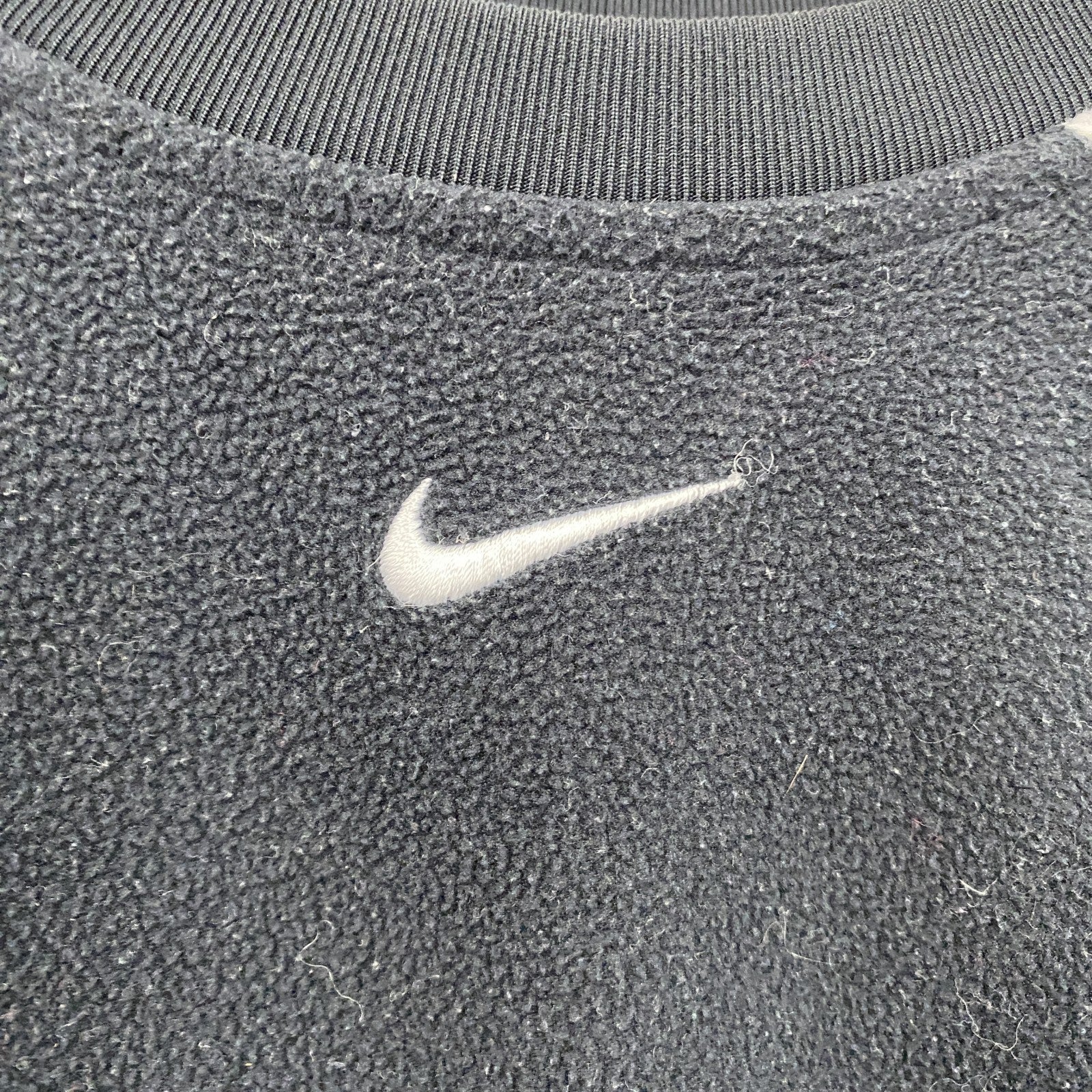 NIKE　ナイキ　フリーススウェット/トレーナー　スウッシュ　黒　ブラック　Sサイズ