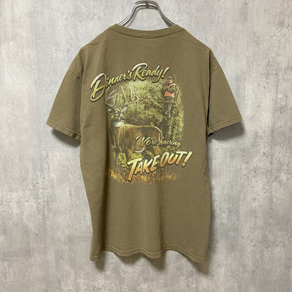 古着 used　GILDAN ギルダン　半袖アニマル柄プリントTシャツ　バックプリント　茶色　ブラウン　鹿　レトロデザイン　