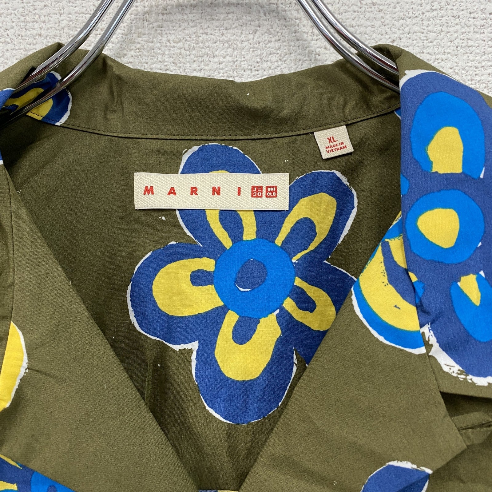 UNIQLO　ユニクロ　MARNI　マルニ　オーバーサイズオープンカラーシャツ　半袖シャツ　花柄　マルチカラー　カーキ　XLサイズ