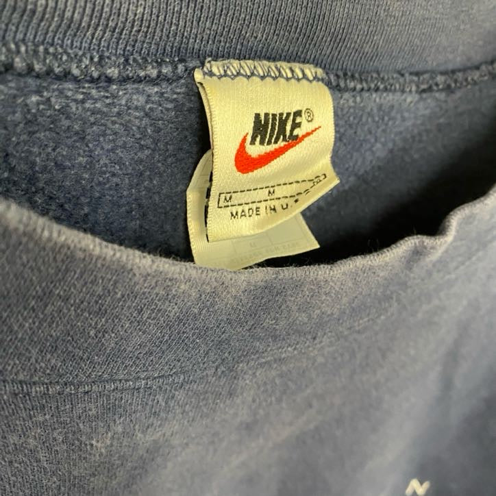 90s　NIKE　ナイキ　スウェット/トレーナー　NIKE TOWN　ヴィンテージ　紺　ネイビー　Mサイズ