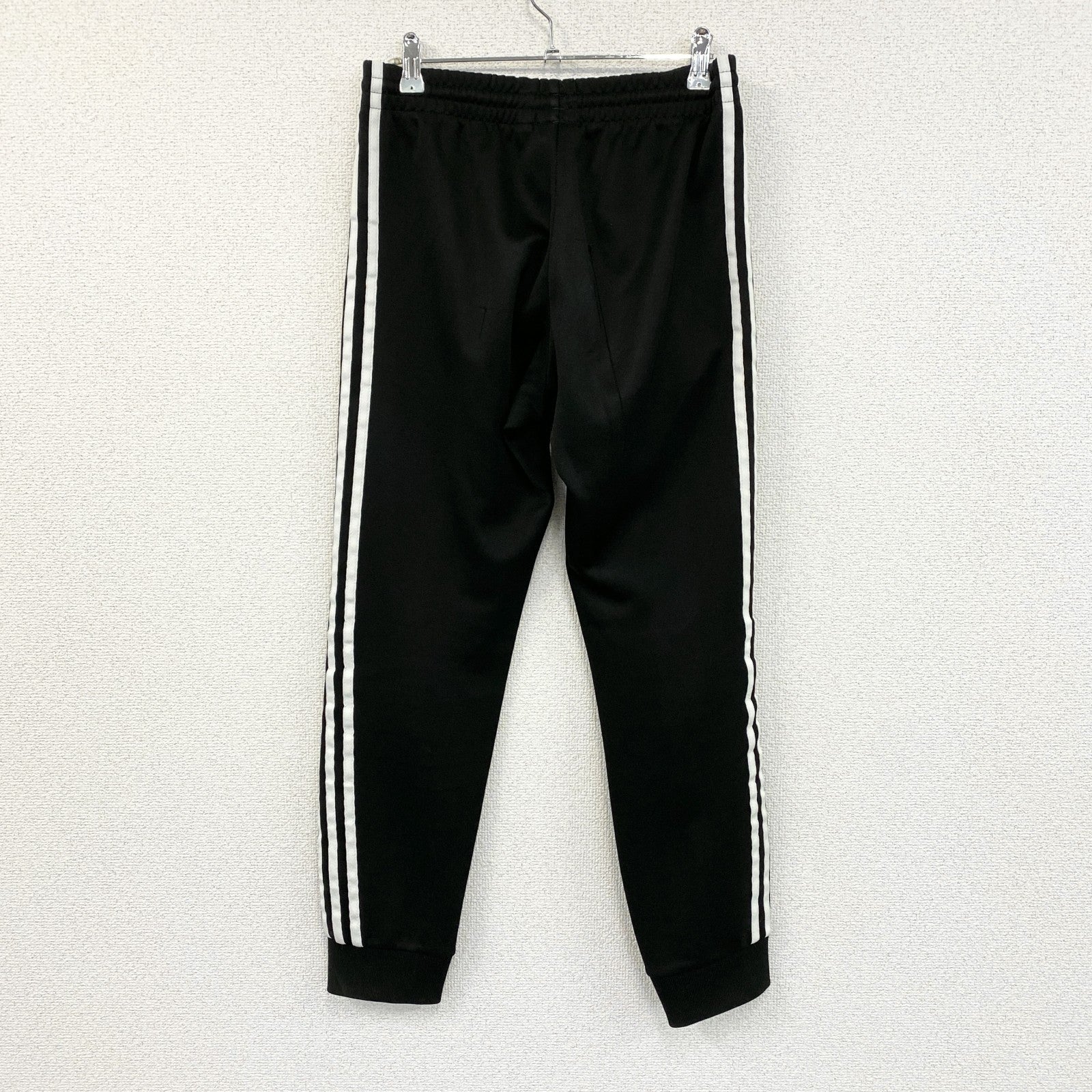 adidas　アディダス　トラックパンツ　トレフォイル　黒　ブラック　Mサイズ