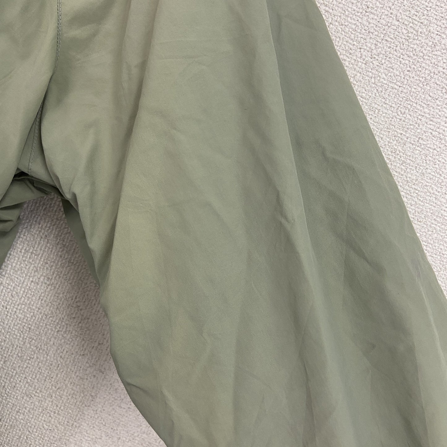 00s　U.S.ARMY　IPFU　トレーニングジャケット　ナイロンジャケット　ミリタリー　ヴィンテージ　カーキ　Mサイズ