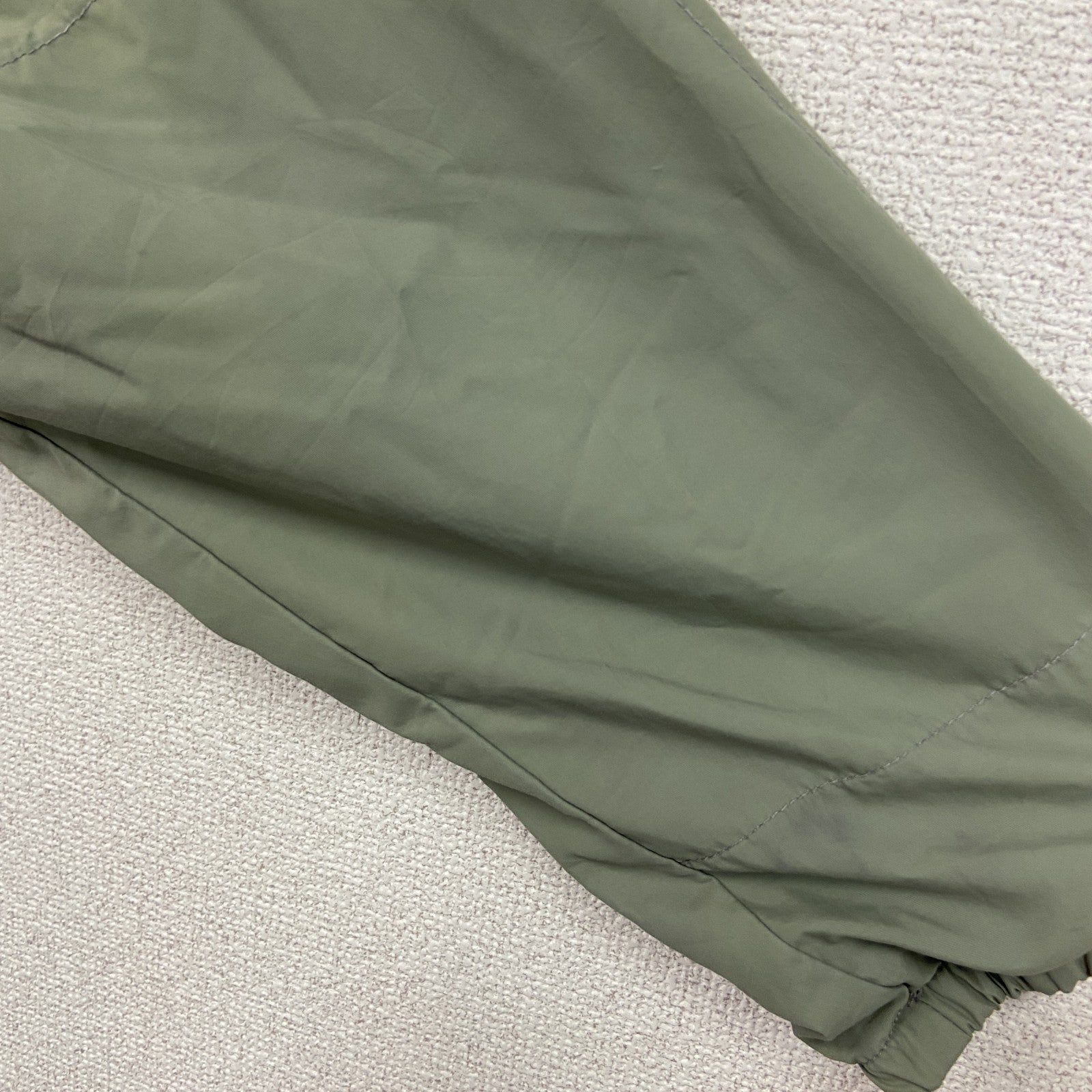 00s　U.S.ARMY　IPFU　トレーニングジャケット　ナイロンジャケット　ミリタリー　ヴィンテージ　カーキ　Mサイズ