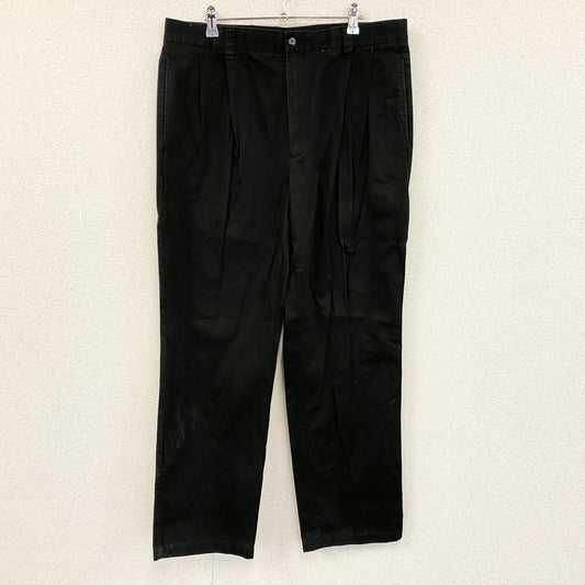 DOCKERS　ドッカーズ　チノパン　タック入り　ジップフライ　黒　ブラック　W36サイズ