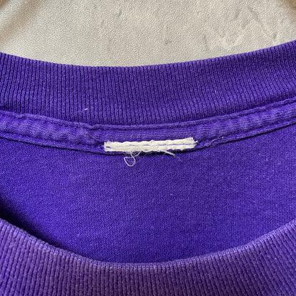 古着 used　90s　半袖プリントTシャツ　ワンポイント　ヴィンテージ　紫　パープル　シングルステッチ　レトロデザイン　