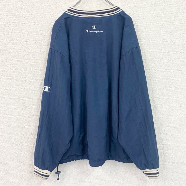 90s　champion　チャンピオン　プルオーバーナイロンジャケット　ヴィンテージ　ネイビー　Lサイズ