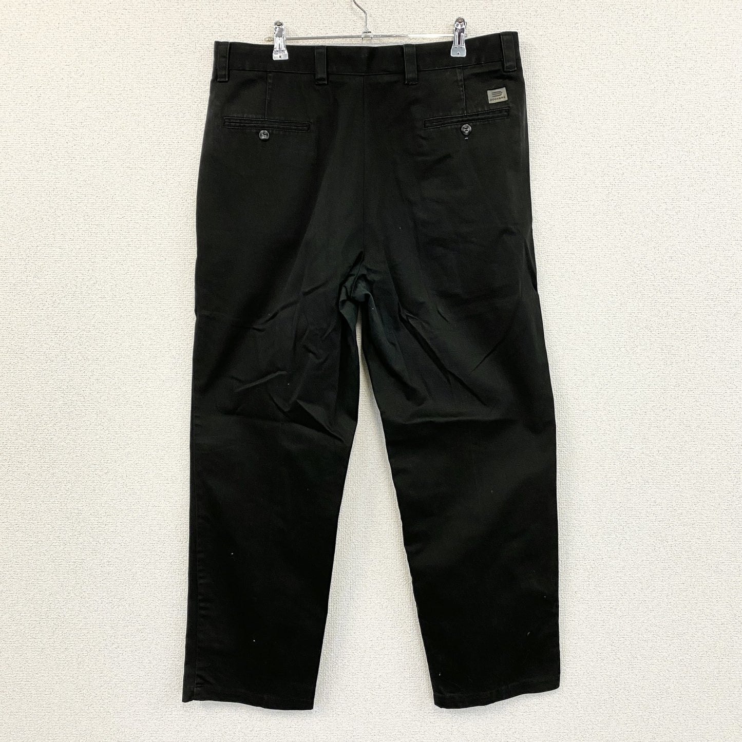 DOCKERS　ドッカーズ　チノパン　タック入り　ジップフライ　黒　ブラック　W36サイズ