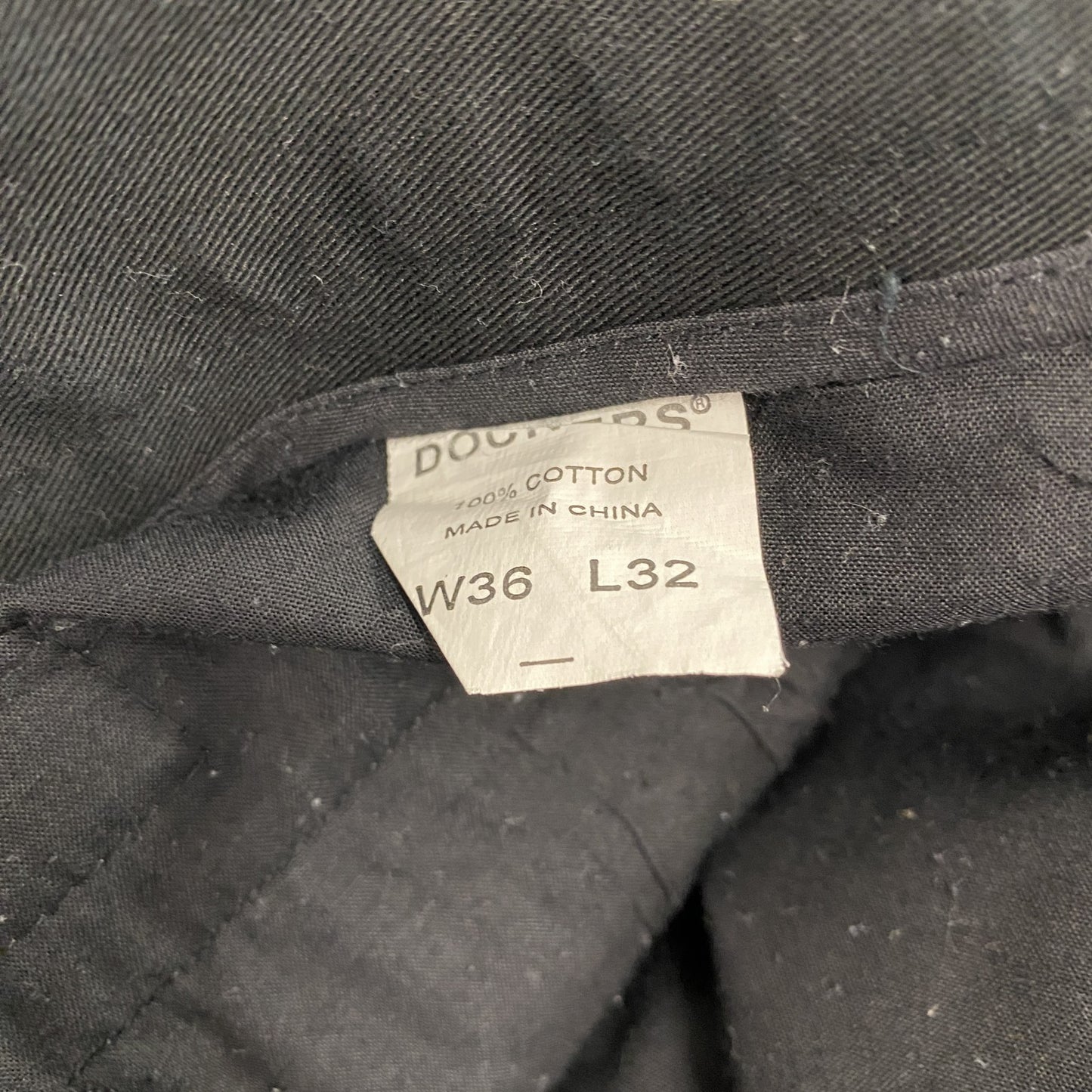 DOCKERS　ドッカーズ　チノパン　タック入り　ジップフライ　黒　ブラック　W36サイズ