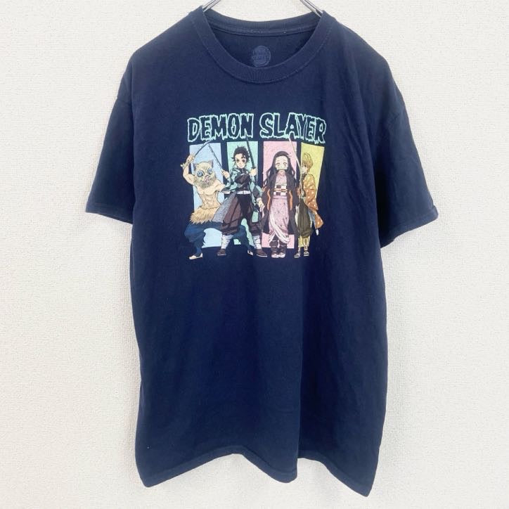 古着 used　鬼滅の刃　DEMON SLAYER　半袖プリントTシャツ　クルーネック　アニメ　紺　ネイビー　Lサイズ