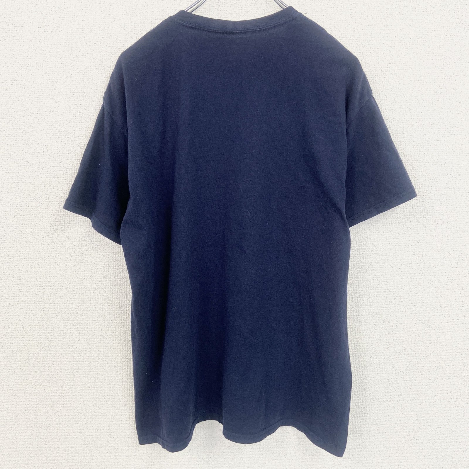 古着 used　鬼滅の刃　DEMON SLAYER　半袖プリントTシャツ　クルーネック　アニメ　紺　ネイビー　Lサイズ