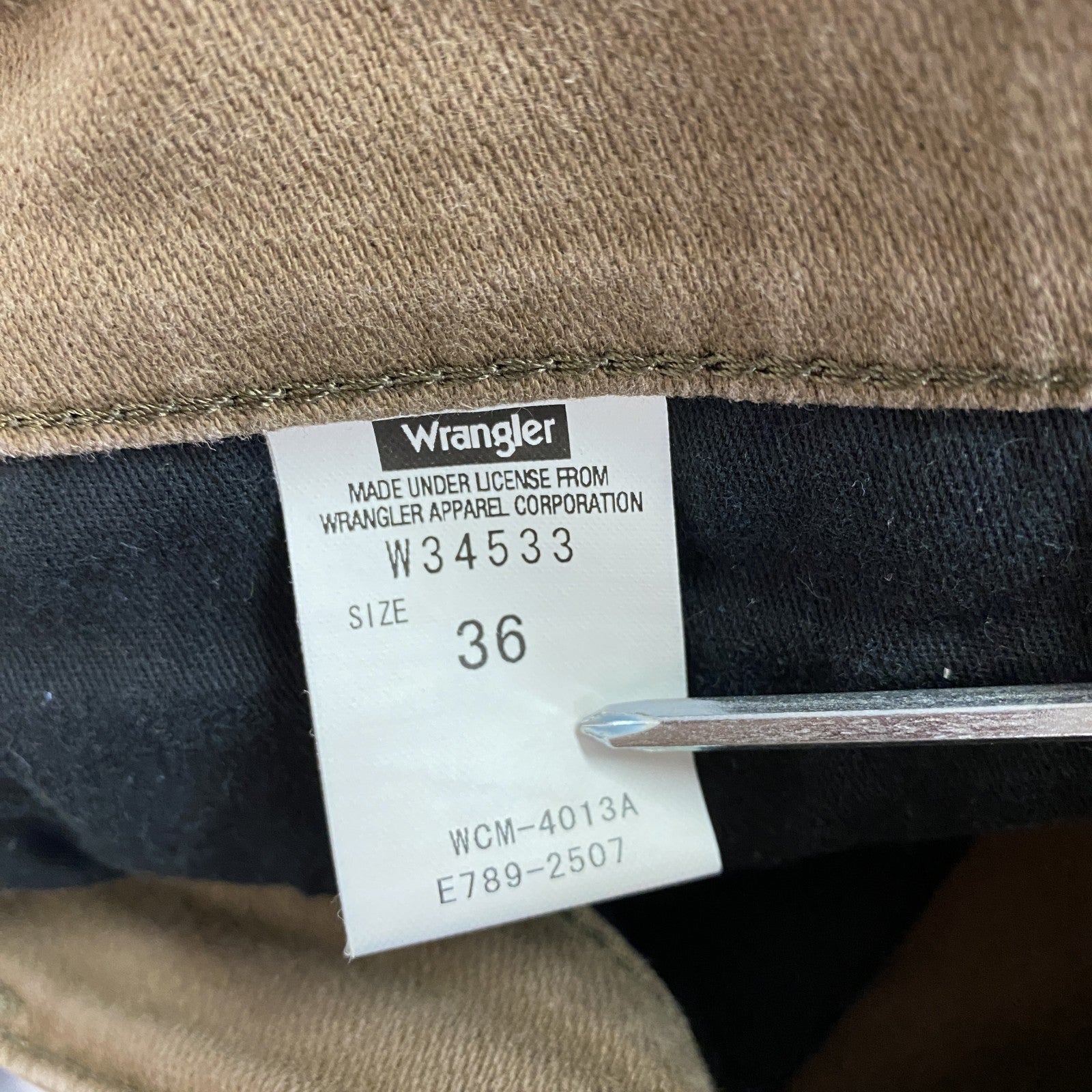 Wrangler　ラングラー　デニムパンツ/ジーンズ　ジップフライ　フェード　茶色　ブラウン　36サイズ