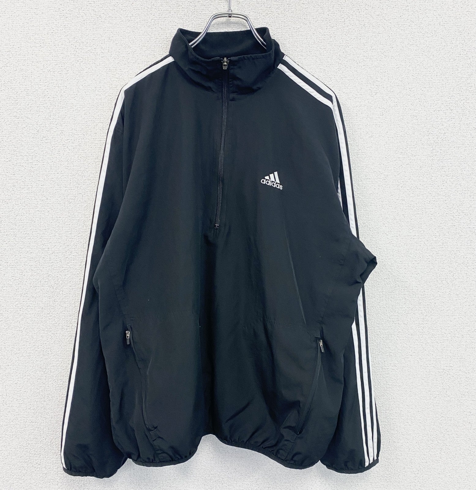 adidas　アディダス　プルオーバージャケット　ハーフジップ　黒　ブラック　Mサイズ