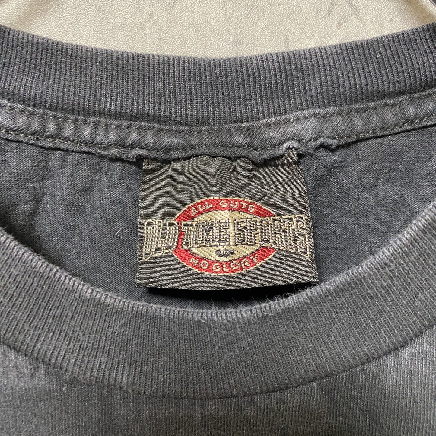 古着 used　NHL DETROIT RED WINGS　半袖プリントTシャツ　アイスホッケー　黒　ブラック　デザイン　Lサイズ