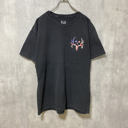 古着 used　USA国旗　アメリカ　半袖プリントTシャツ　バックプリント　ワンポイント　黒　ブラック　デザイン　クルーネック