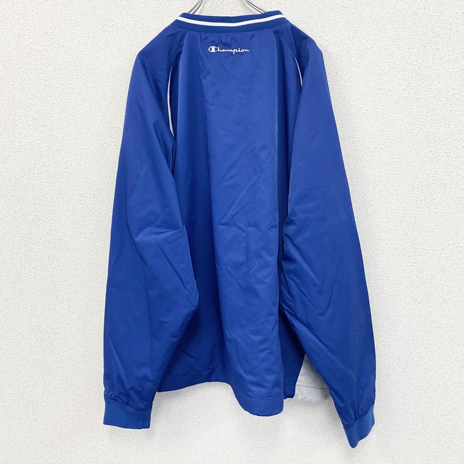 Champion　チャンピオン　プルオーバーナイロンジャケット　ロゴ刺繡　青　2XLサイズ