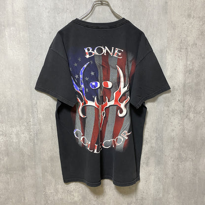 古着 used　USA国旗　アメリカ　半袖プリントTシャツ　バックプリント　ワンポイント　黒　ブラック　デザイン　クルーネック