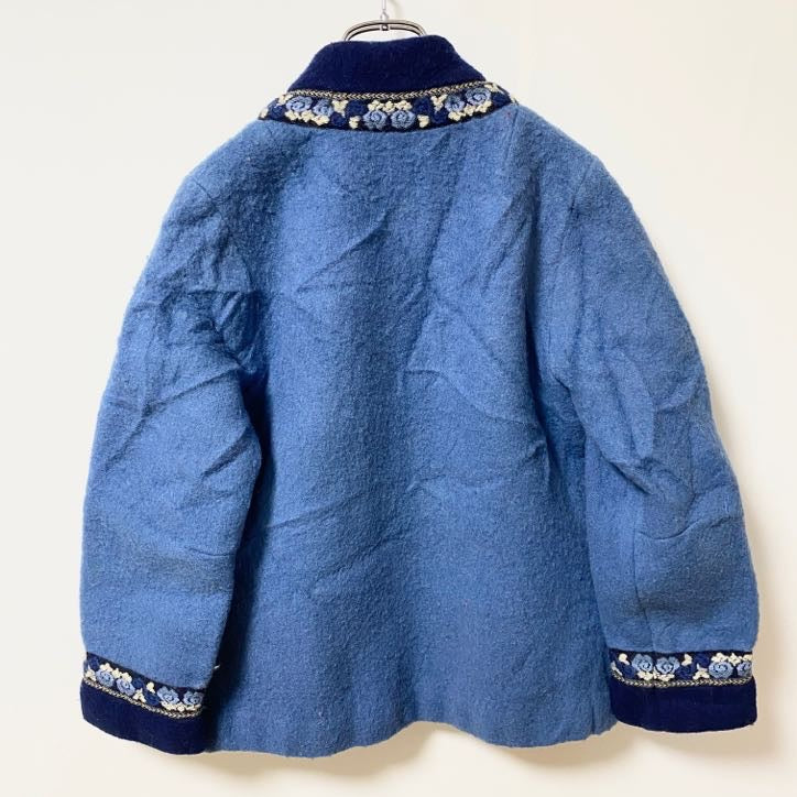 古着 used　FJORD FASHION　長袖チロリアンカーディガン　金具フック　刺繍　ヴィンテージ　ブルー　秋冬服