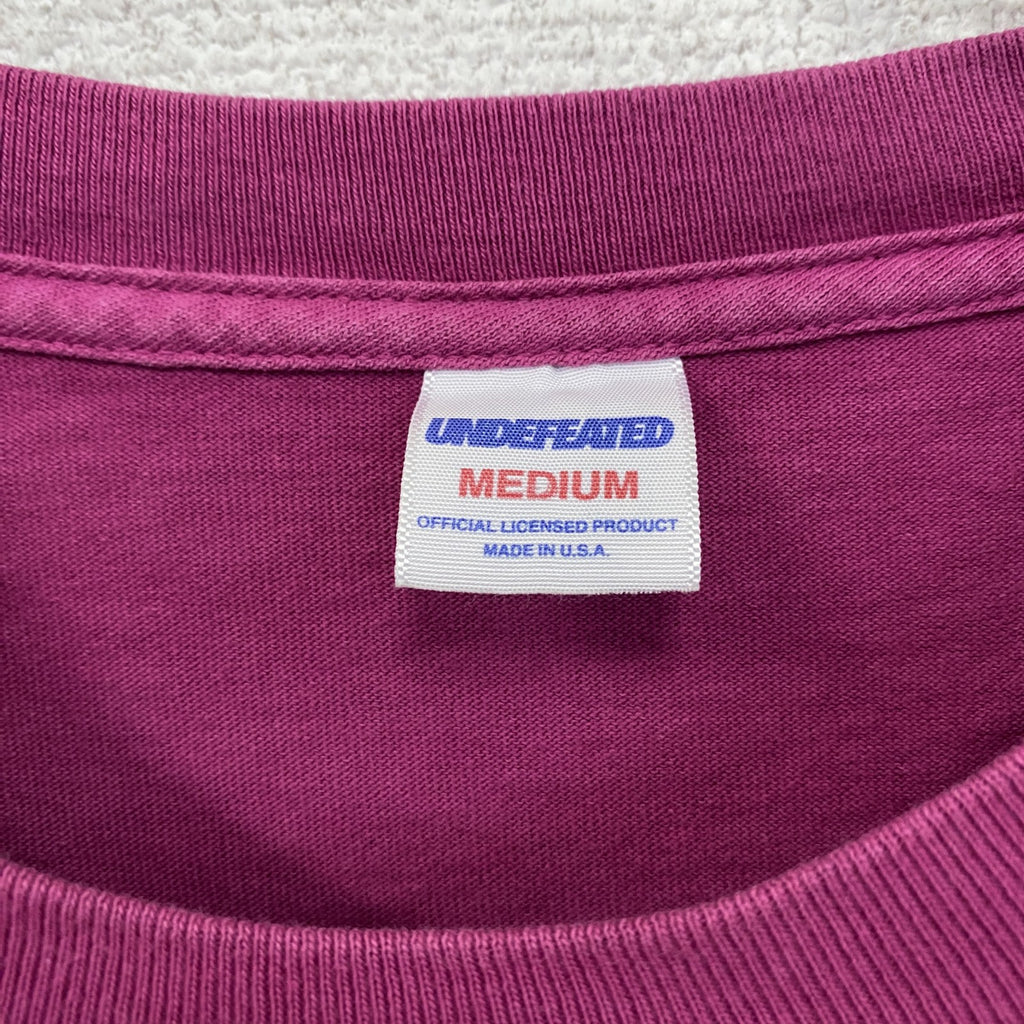 UNDEFEATED　アンディフィーテッド　半袖プリントTシャツ　ピンク　Mサイズ　